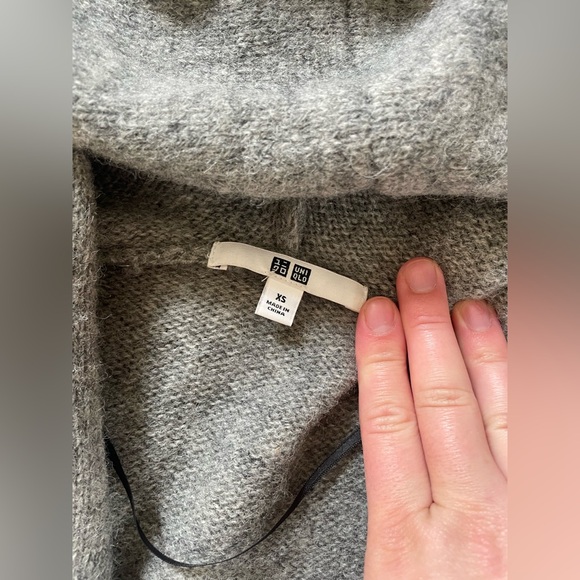 * SOLD* Uniqlo Wool Duster Cardigan - Picture 2 of 5